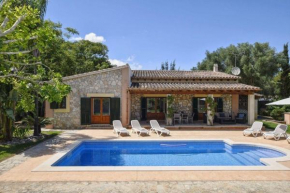 Moderne Villa mit privatem Pool in Crestatx
